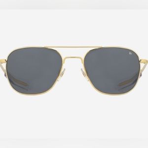 AO USA ORIGINAL PILOT 23KT GOLD PLATED AVIATOR SUNGLASSESS